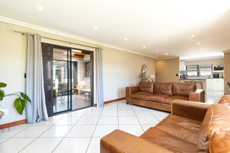 3 Bedroom Property for Sale in Jagtershof Western Cape